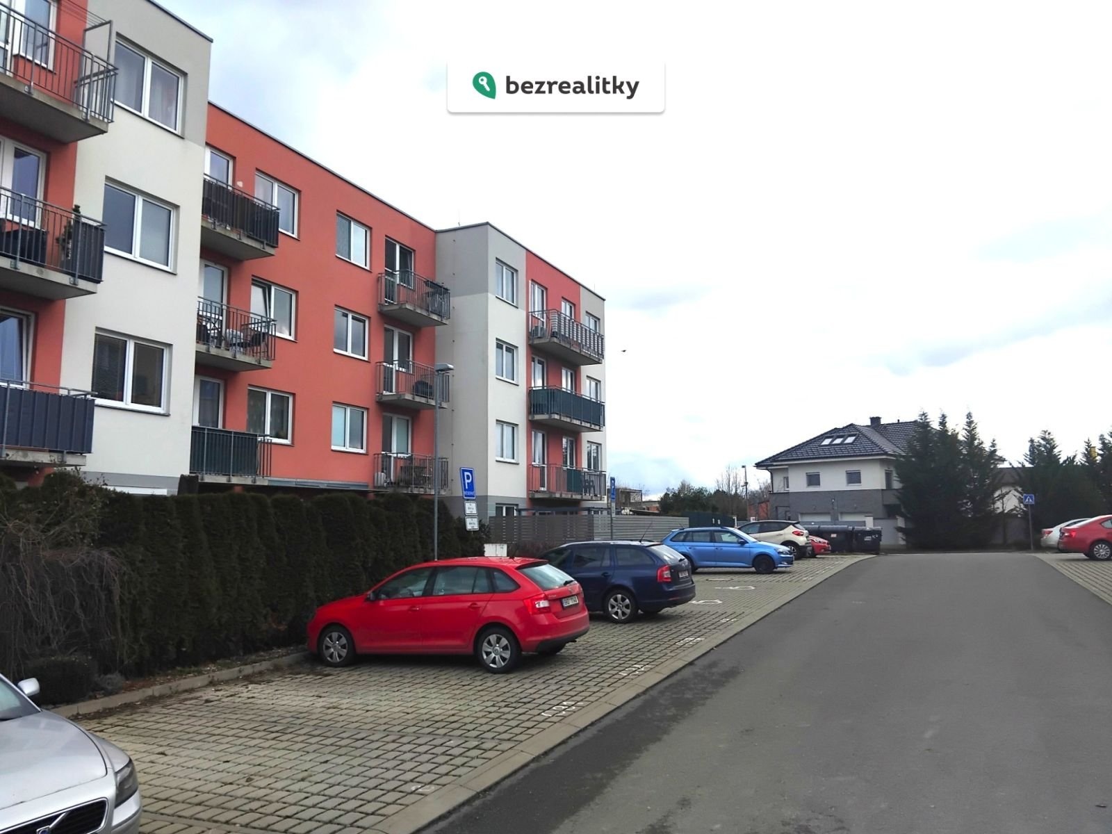 1772020446-qljwoxbxgt-1-1-parkovani