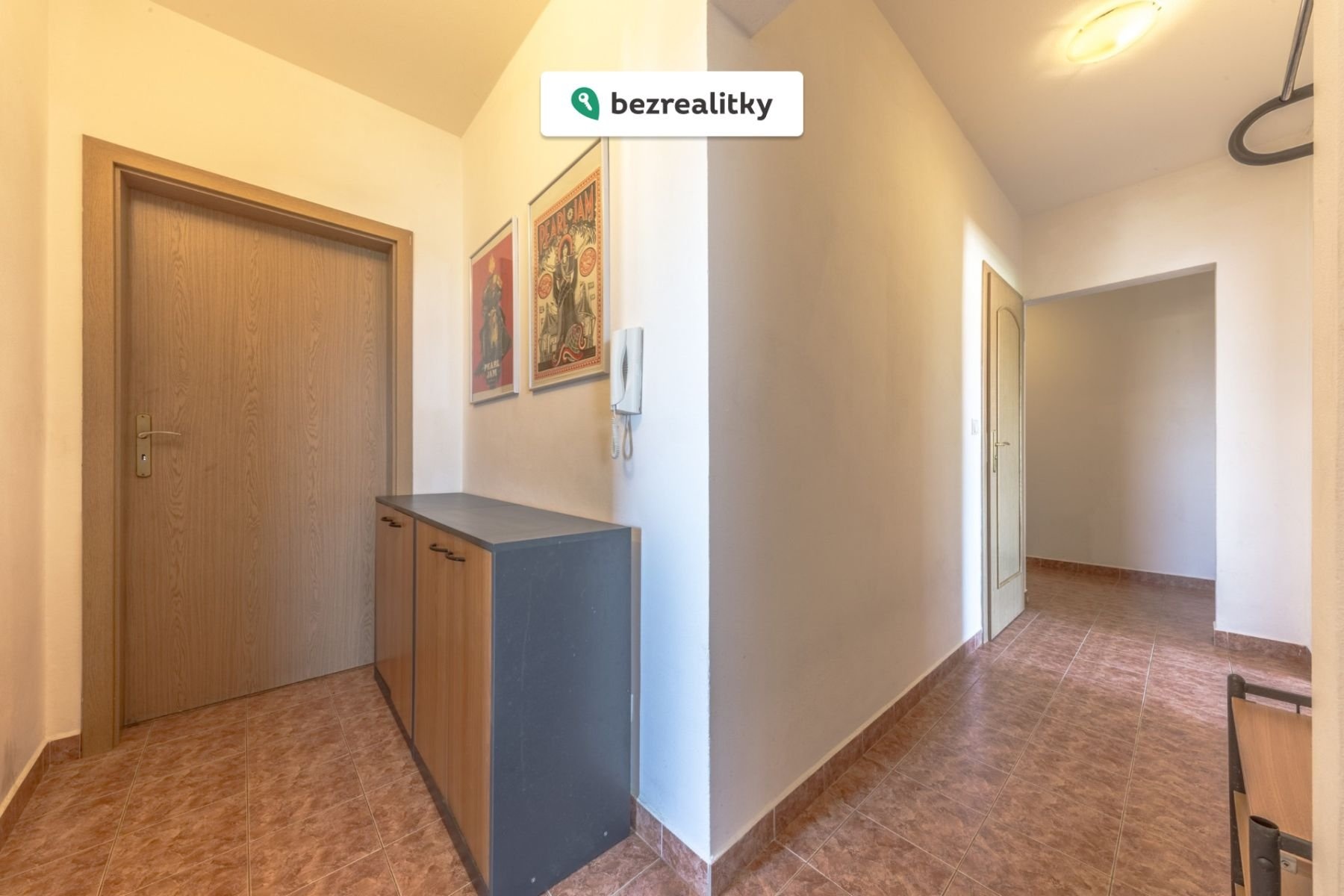 1776027327-djtyolfssf-we6a9115-hdr