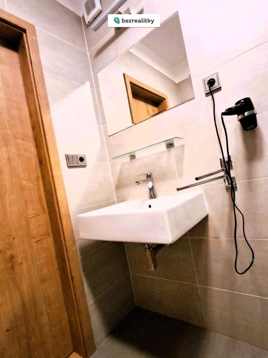 1763397439-wrjybawkpx-koupelna2