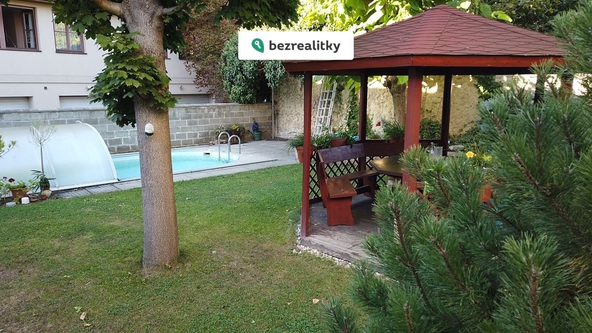 1759945972-vmckyhffif-d359