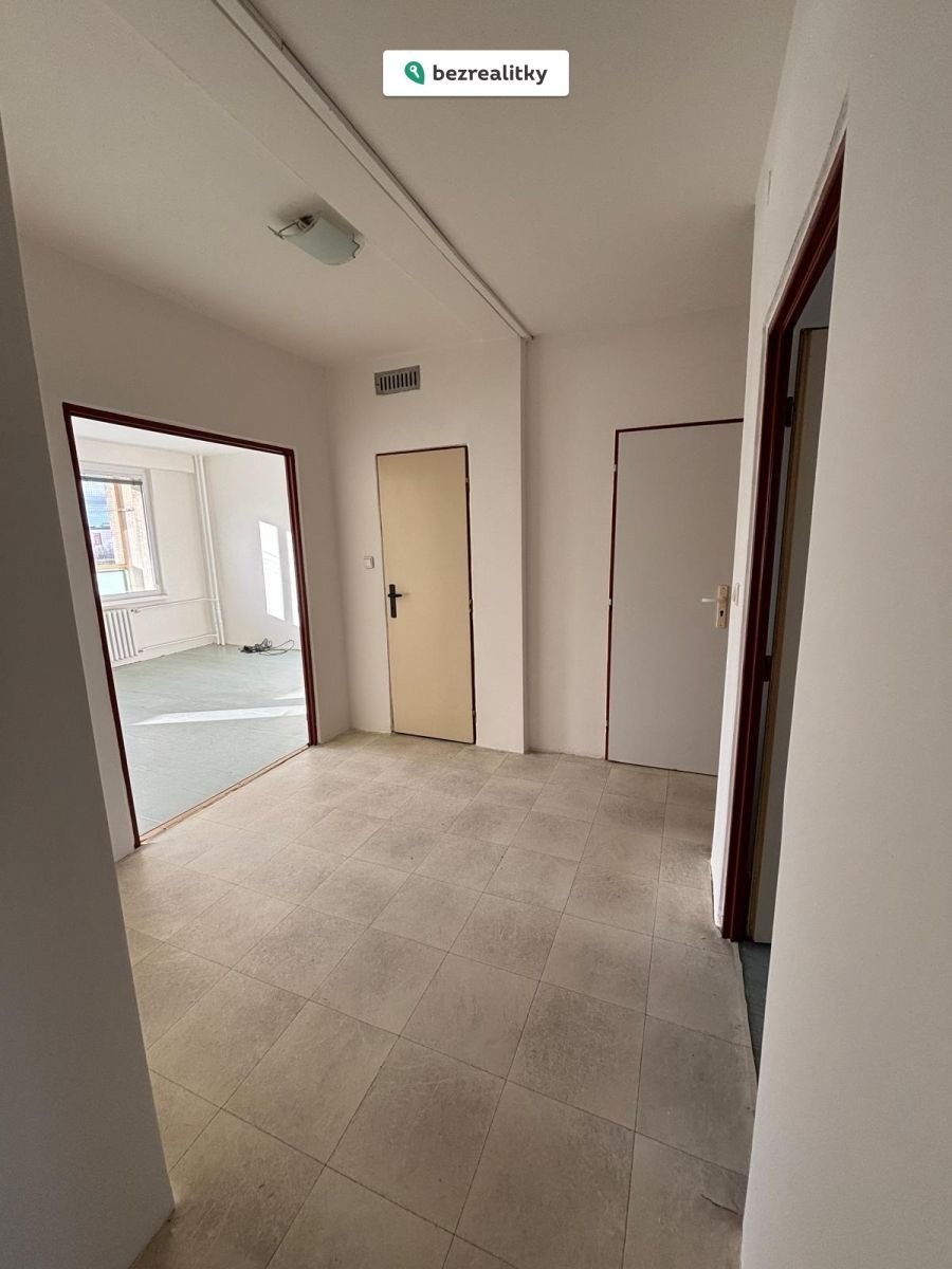 1735553124-hlcpoxlanl-image12