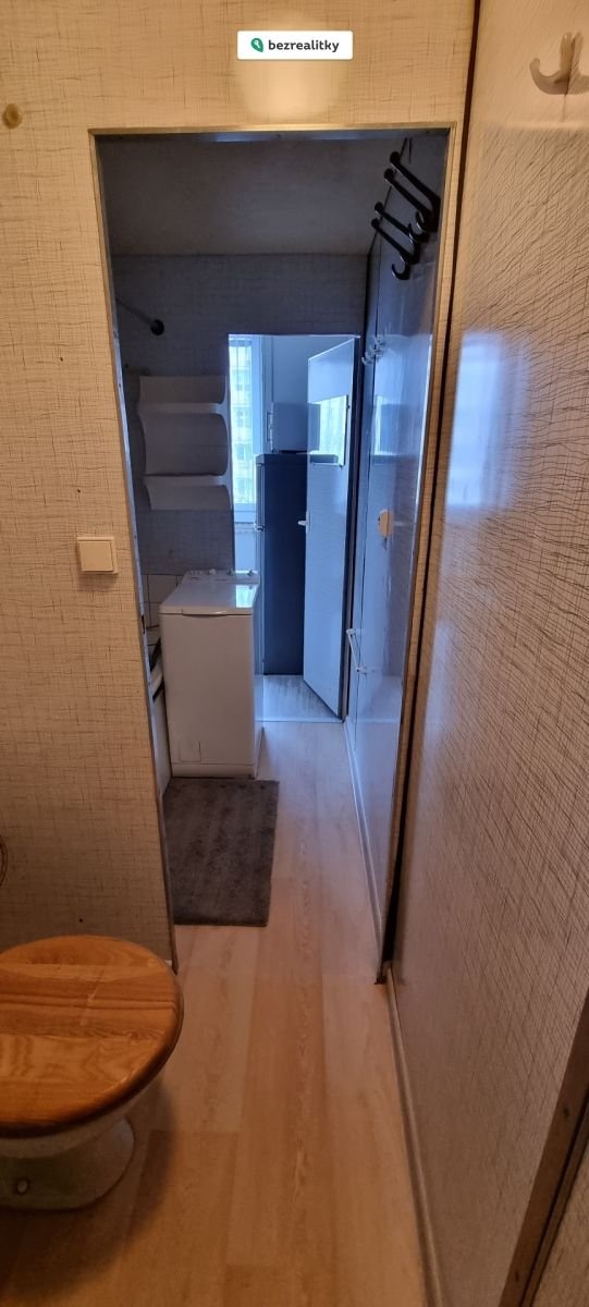 1773759884-sshfwbogbk-20220128-104850