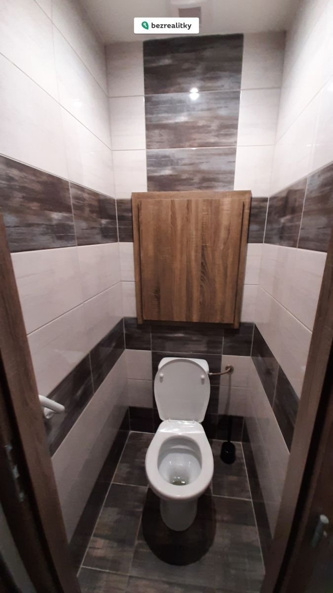 1760466188-joxgryxvzv-wc