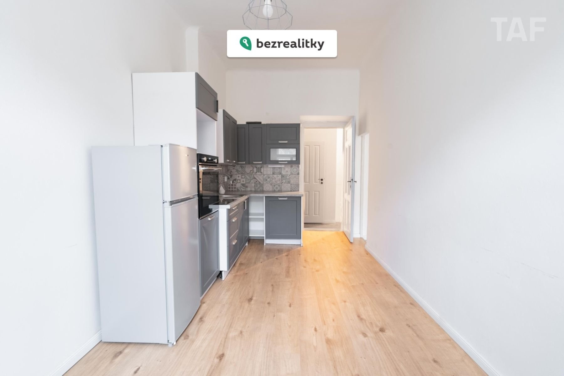 1770409133-riytqxrrkd-luc23-1261-09-web-06