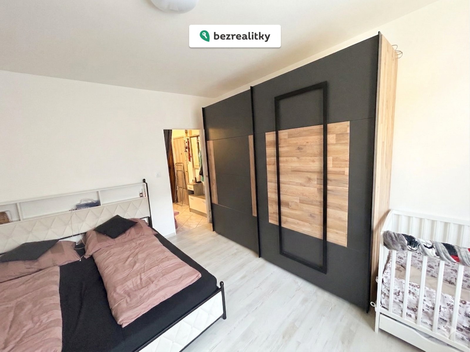 1774442986-gemini-generated-image-v3g97mv3g97mv3g9