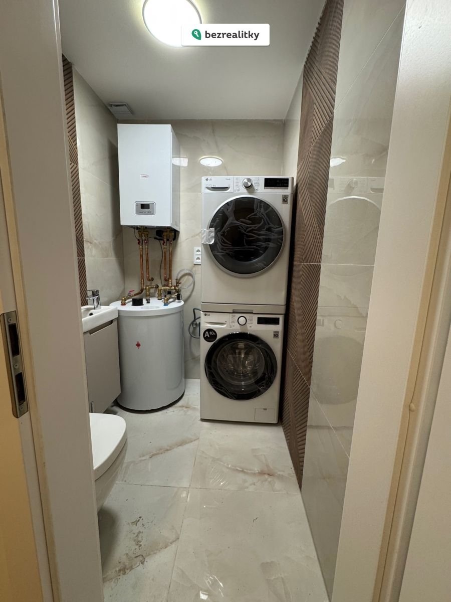 1776176158-nvmtwzjgye-byt-3kk-hartigova-wc-technic