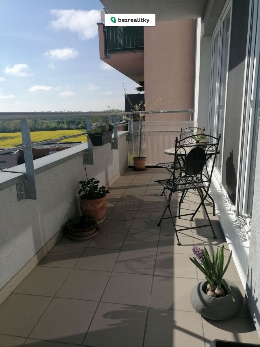 1762623414-dpcxwkeahj-balkon-1