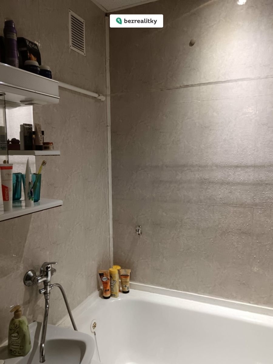 1765104683-ttaojrlisf-foto-14