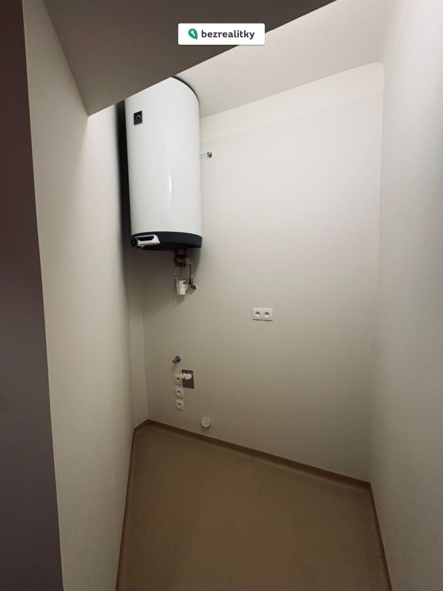 1763045608-gmgxolinzw-img-7533