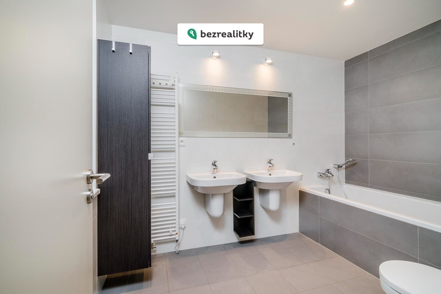 1770730851-cgfelfozxu-24