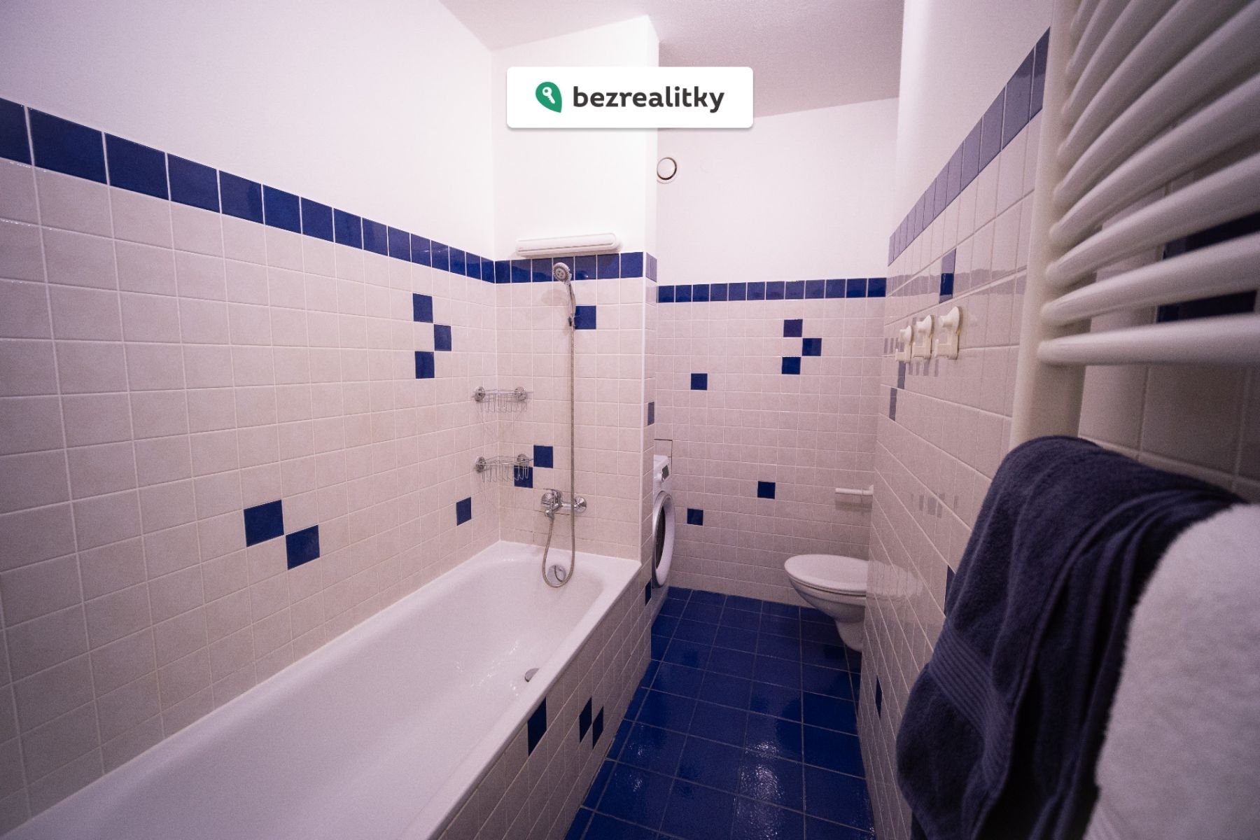 1774896235-ptfcgmaqgy-dsc209511