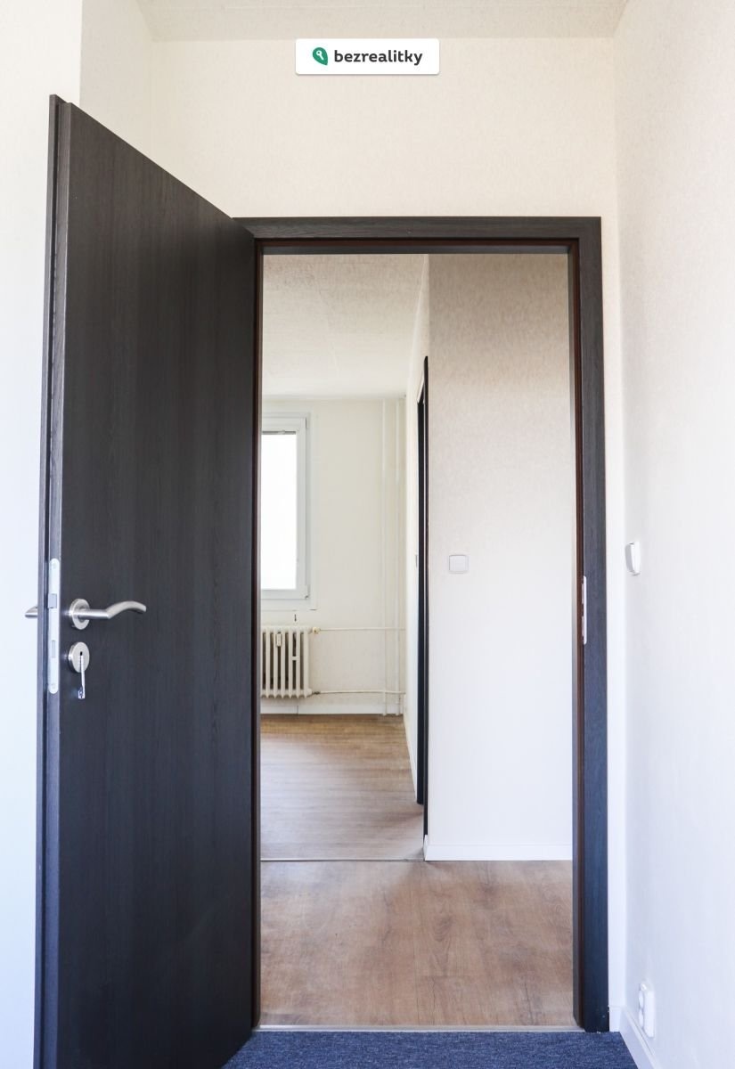 1773086471-ngkrvxnilx-veltruska-4