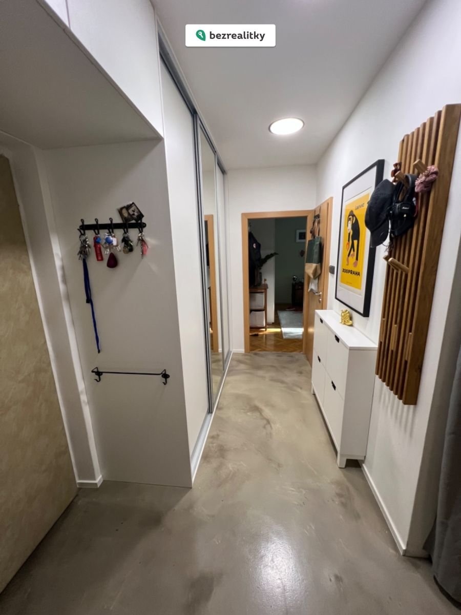 1761556693-yysyrnqdii-img-1282