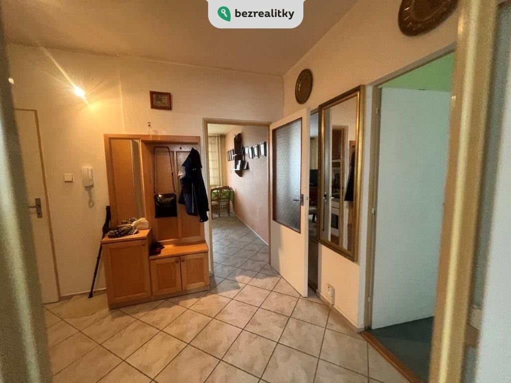 1749375173-ggcrdzynqm-img-2682