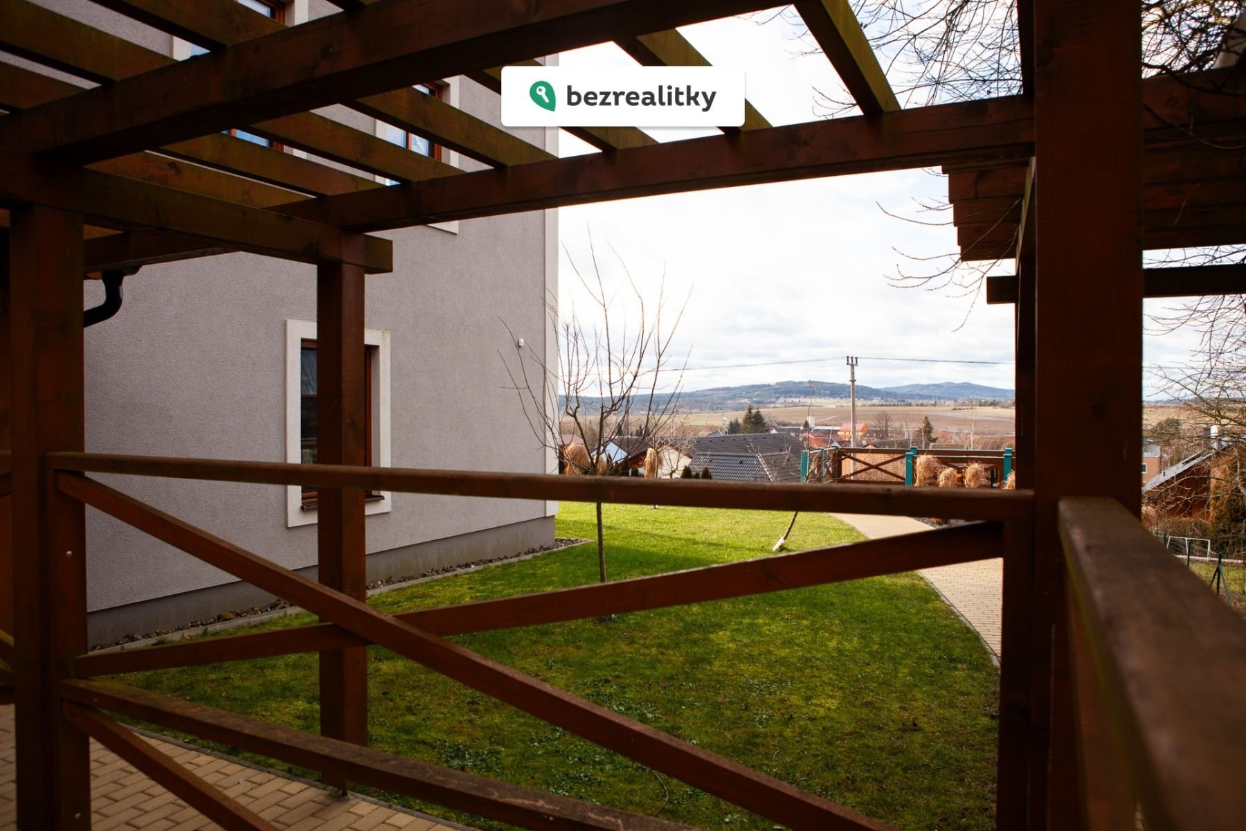 1769726117-vbzhhdnhgd-img-4025