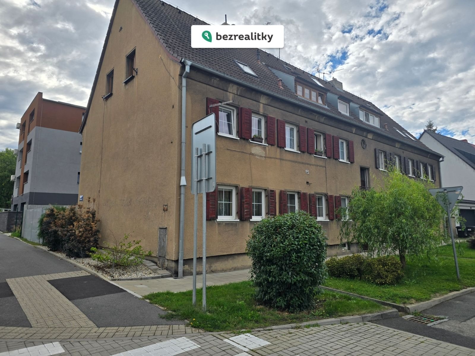 1762374744-hwznrqudpi-20250912-160635