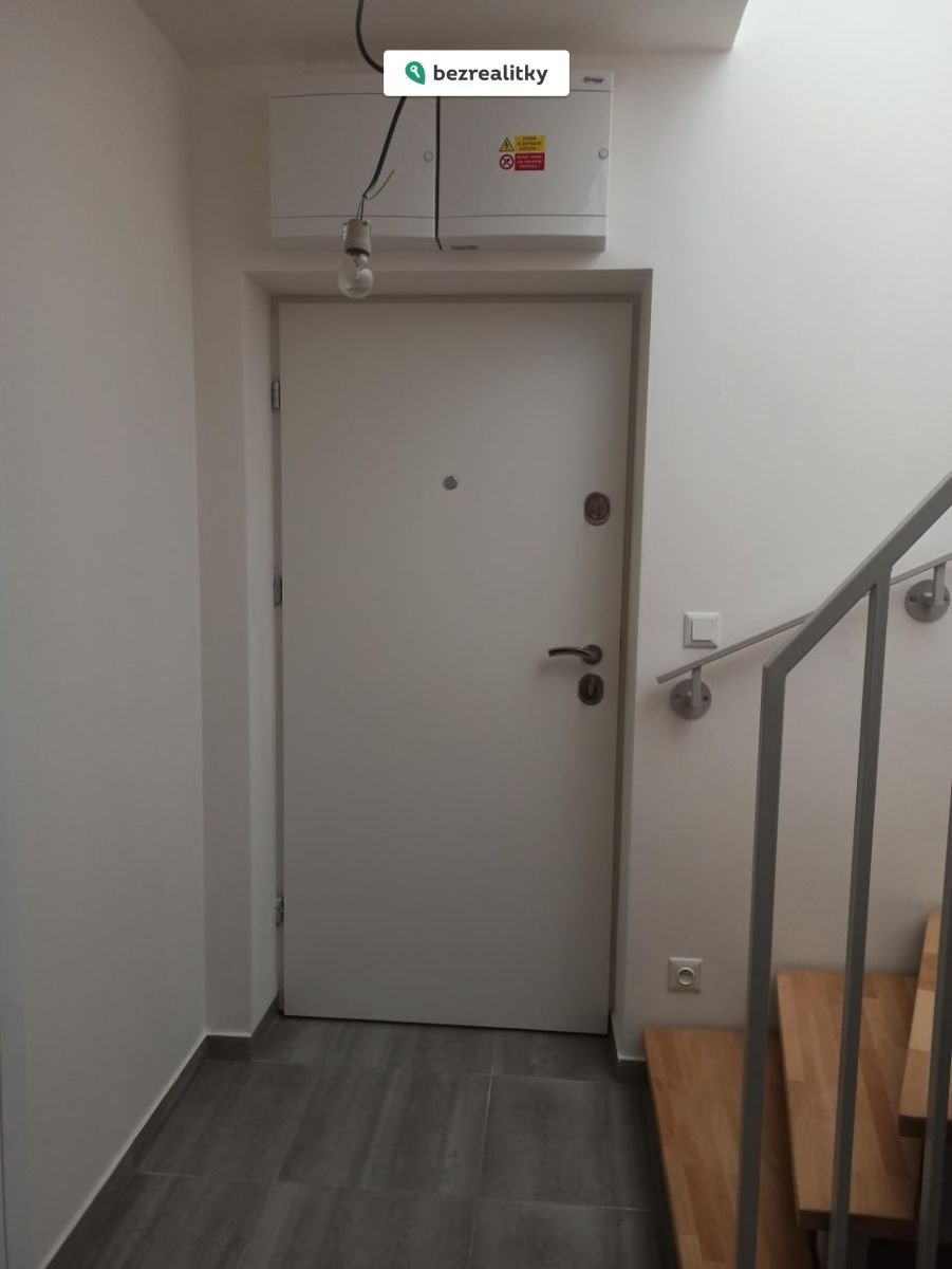 1744400229-nndsxgjoqx-img-20250409-211253-773