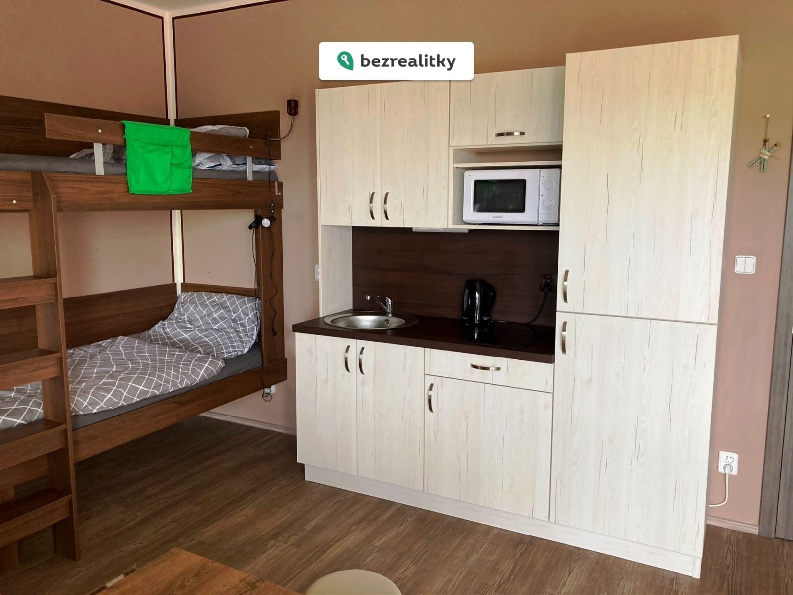 1770312448-refukijxab-img-1138