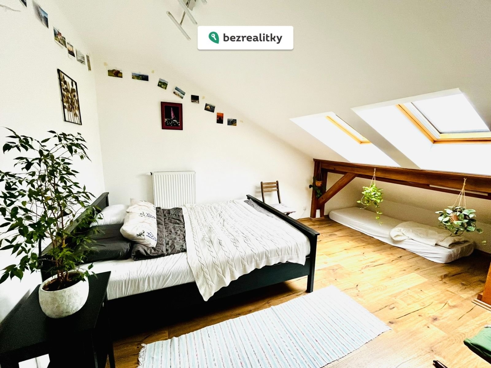 1762803607-itutiuawvl-11-hostovkska5