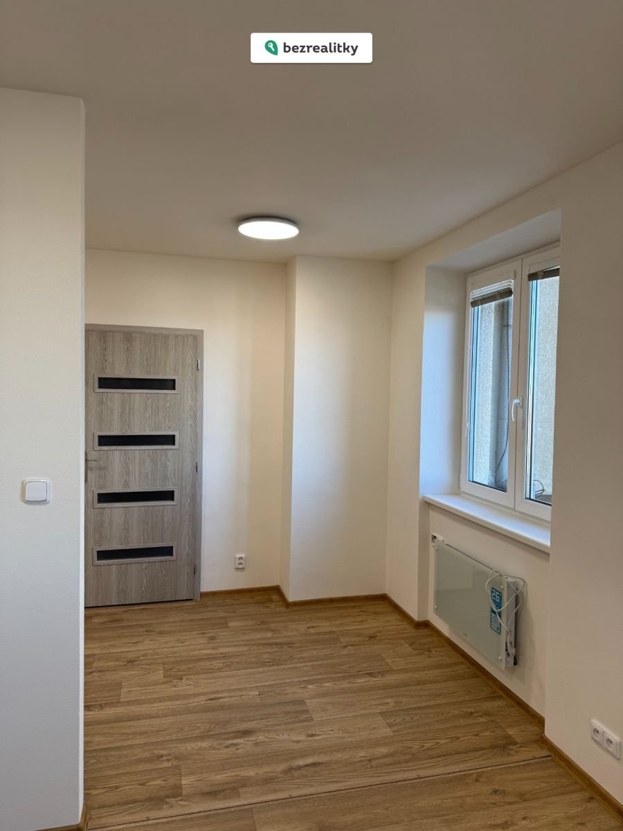 1773414521-bnexjhilib-img-1563