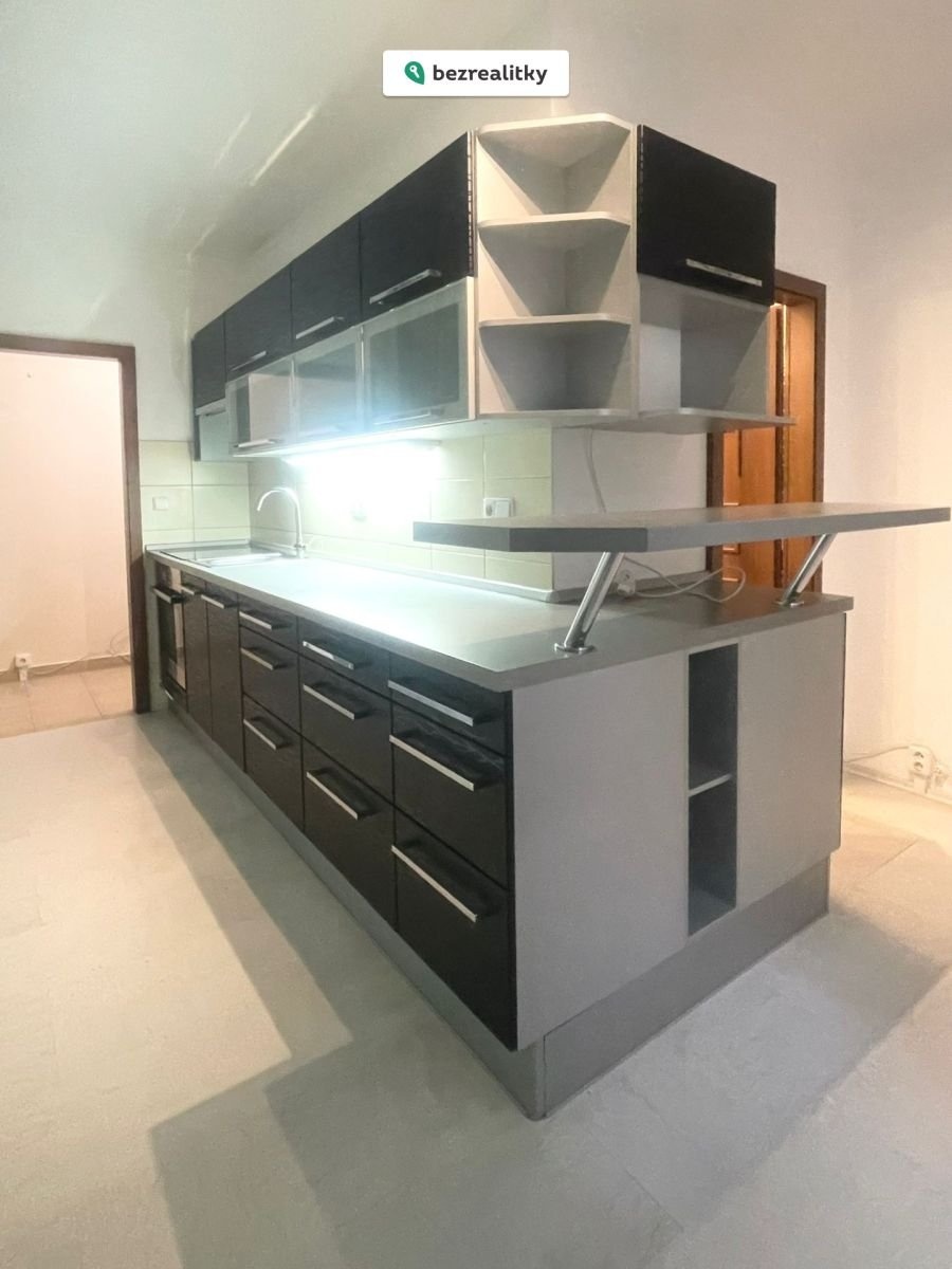 1761575793-vznourxsrj-img-20251027-wa0002