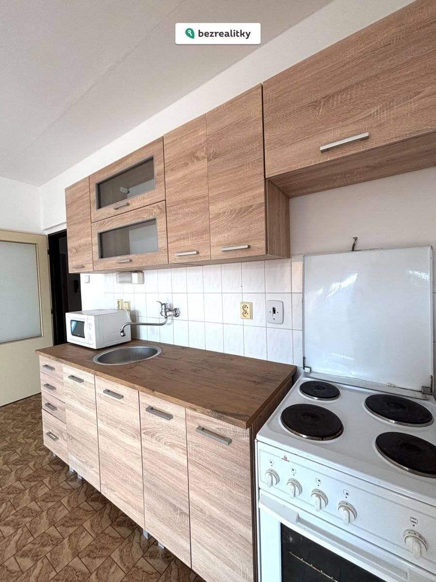 1762847395-rxhoamohvr-img-5585