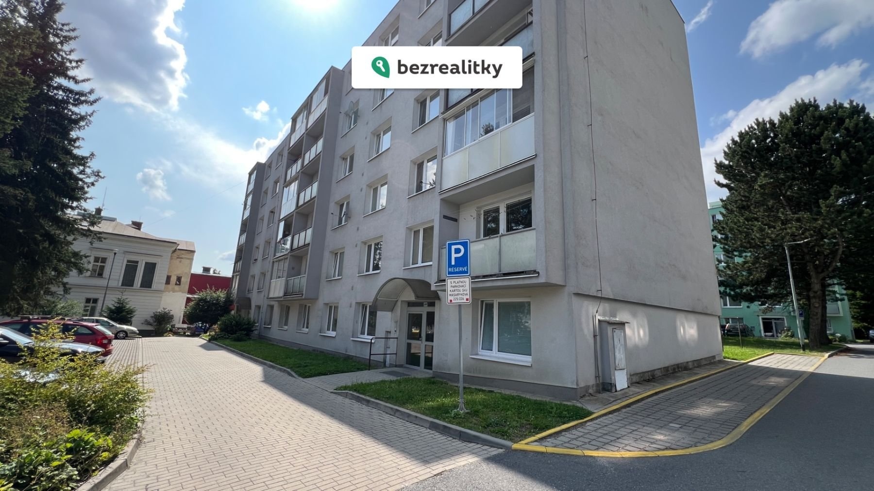 1756501833-yrpynktrag-img-3086