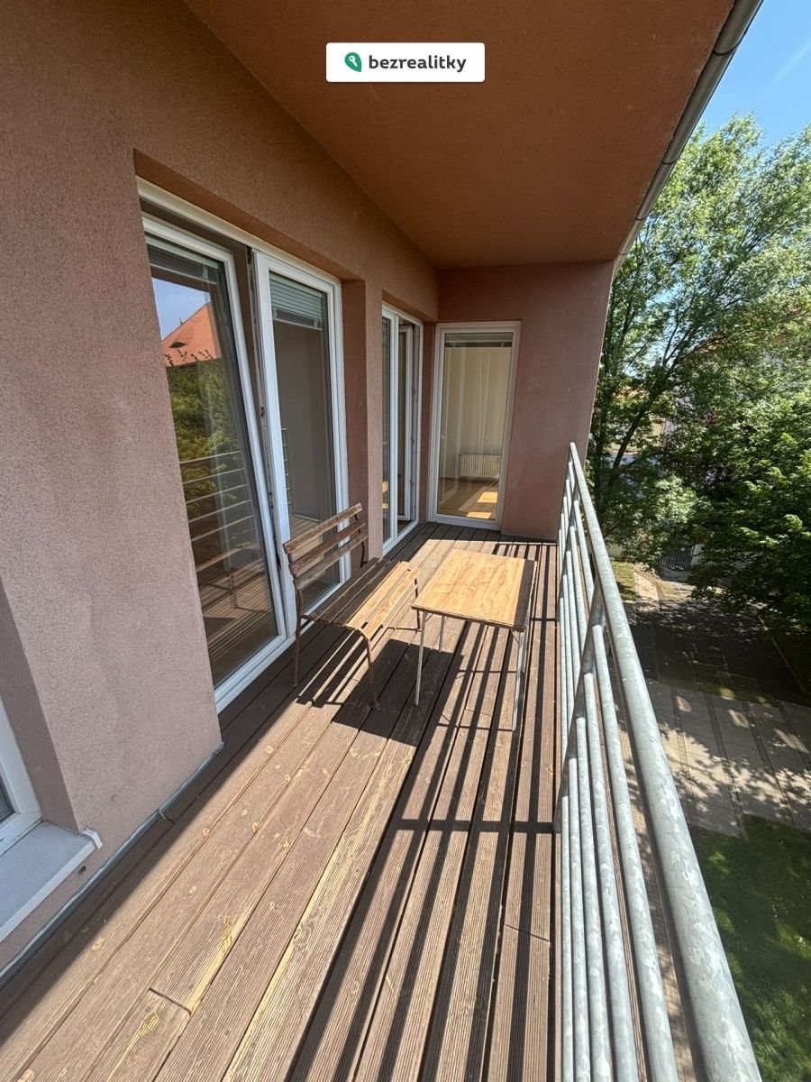 1780252412-szyzfgekox-balkon