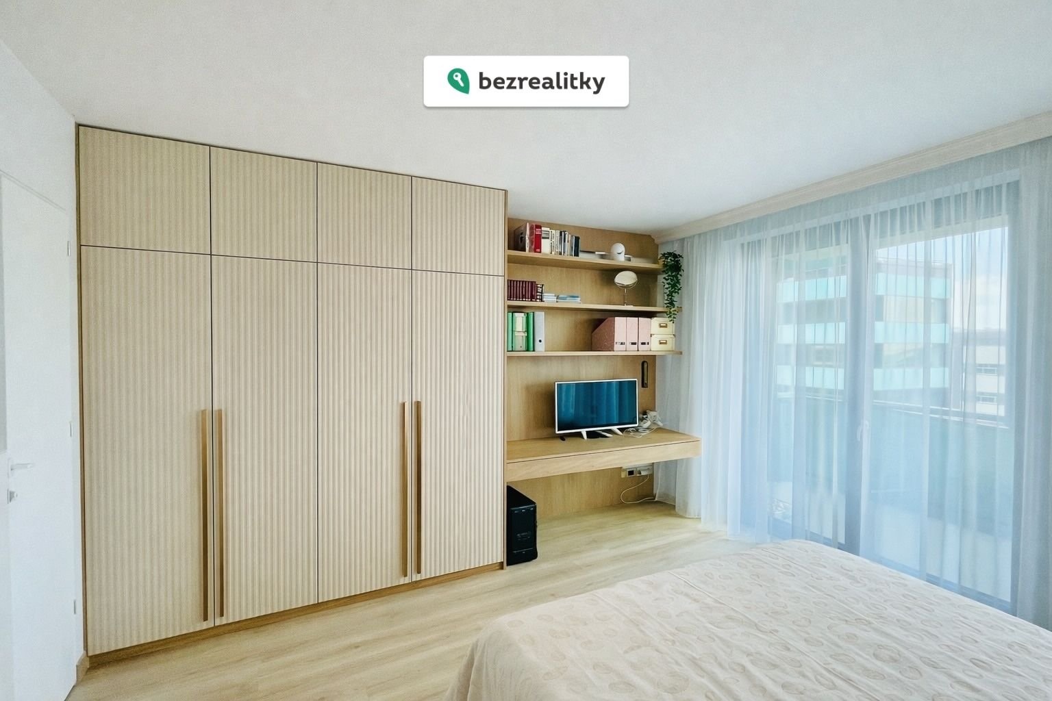 1770971983-sqkxvbnfmr-6