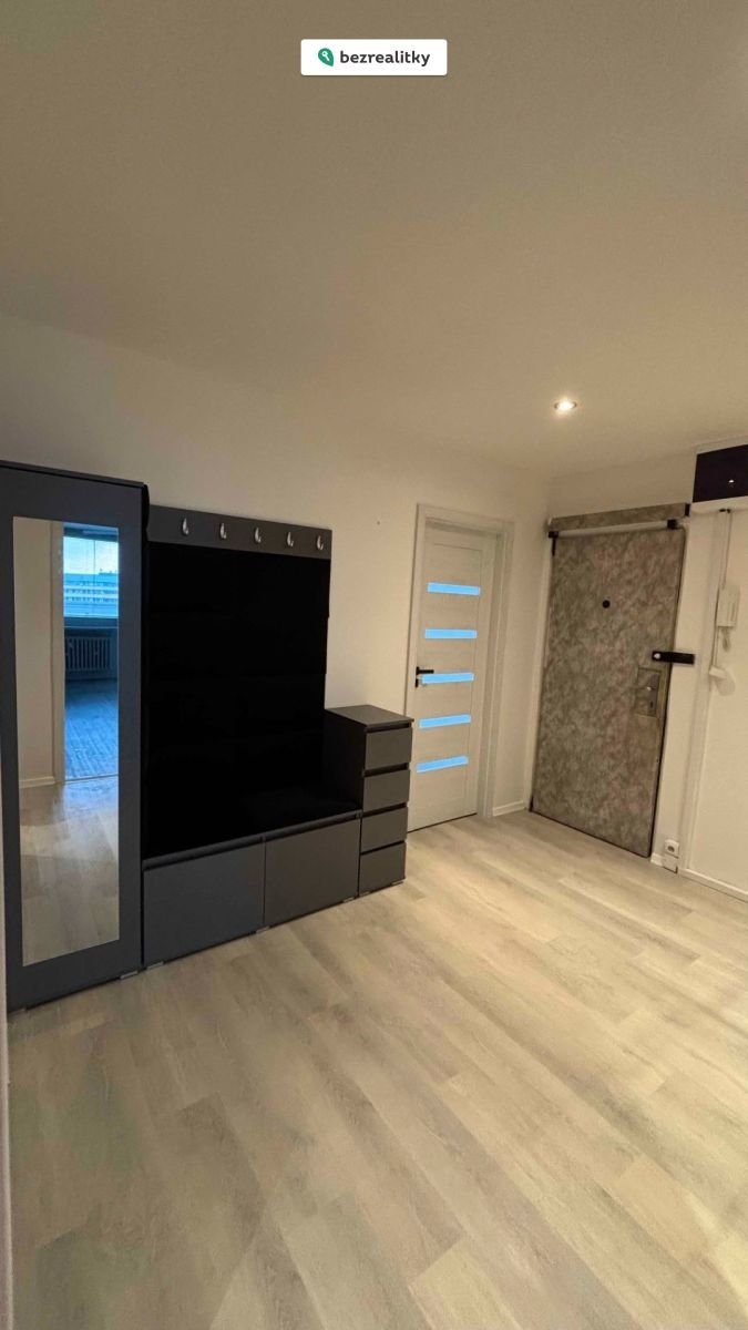 1771353842-hppzrrgipq-img-7121