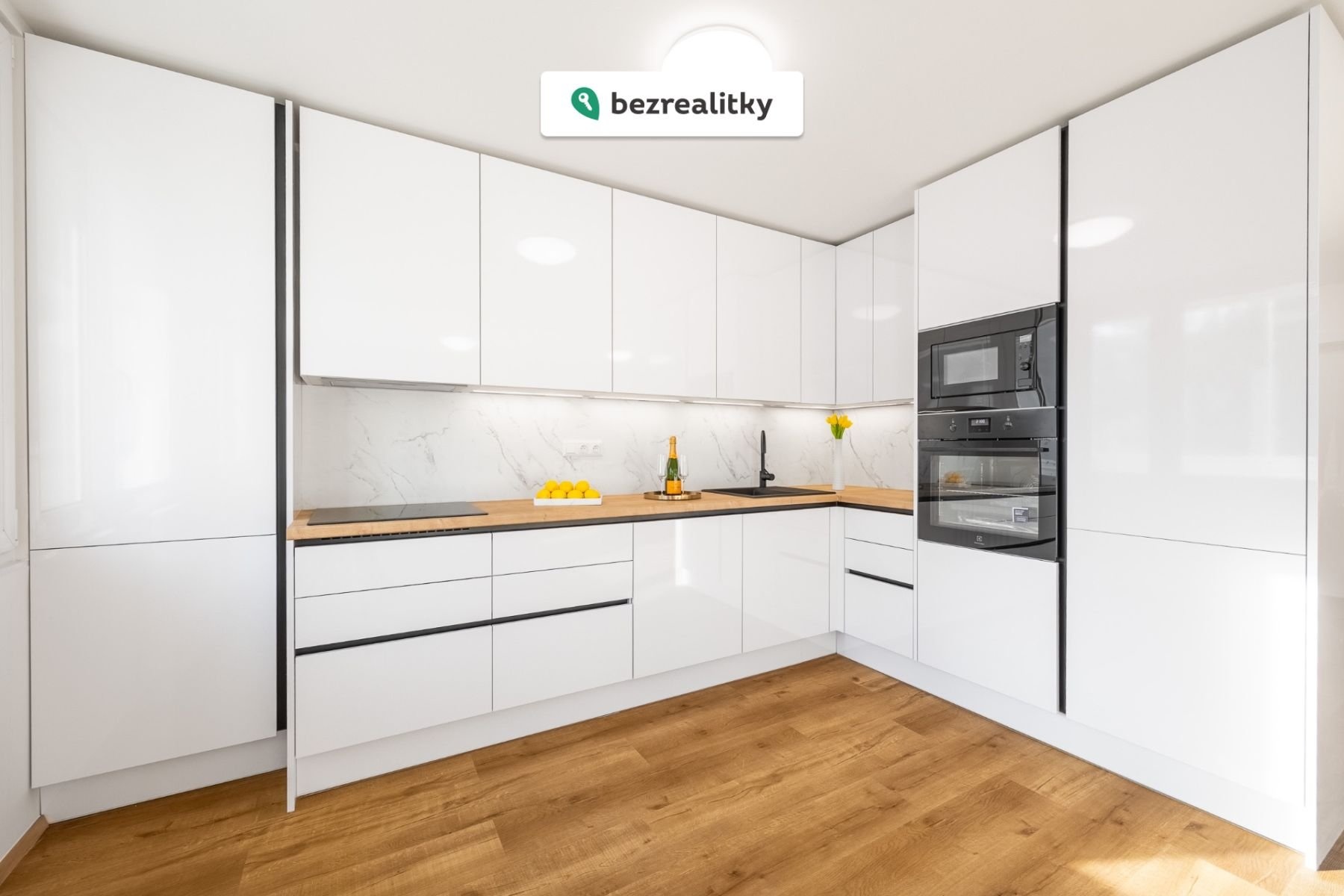 1764749830-uzwtbyroea-8y7a0659-hdr