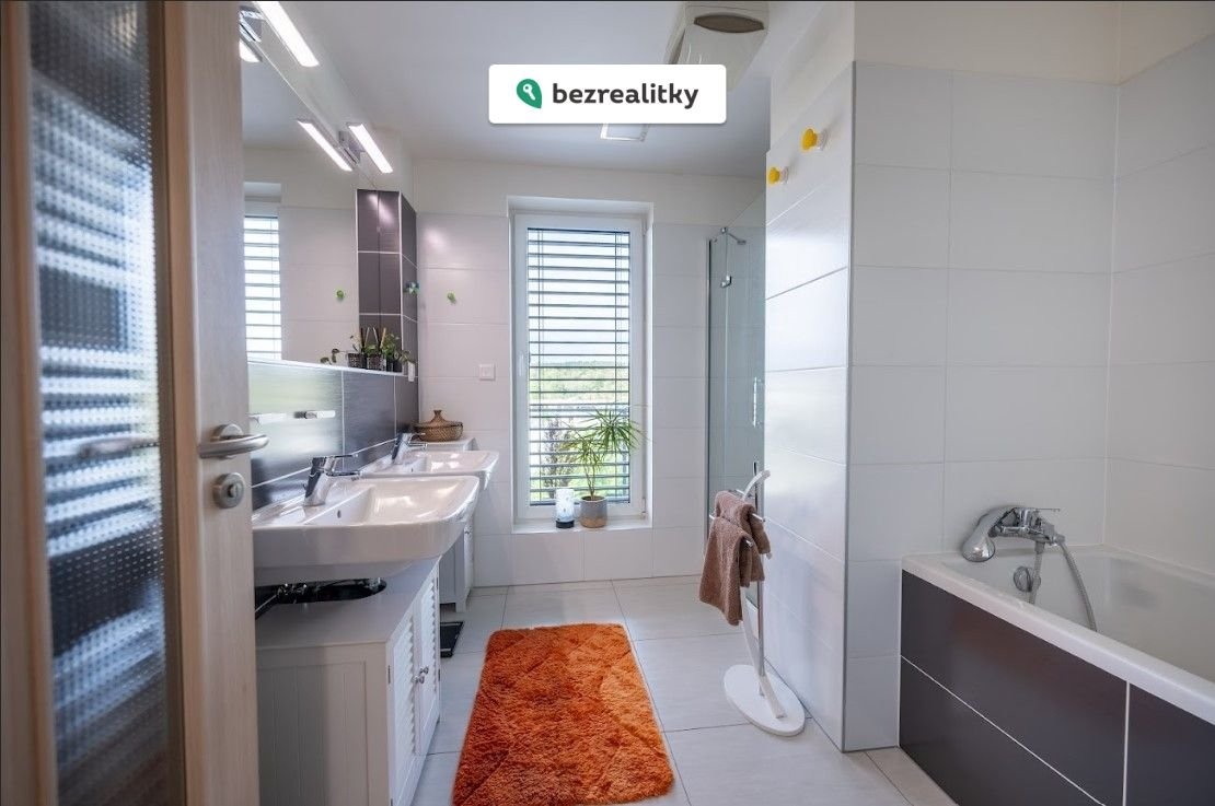 1766877730-gspyjefmol-koupelna1