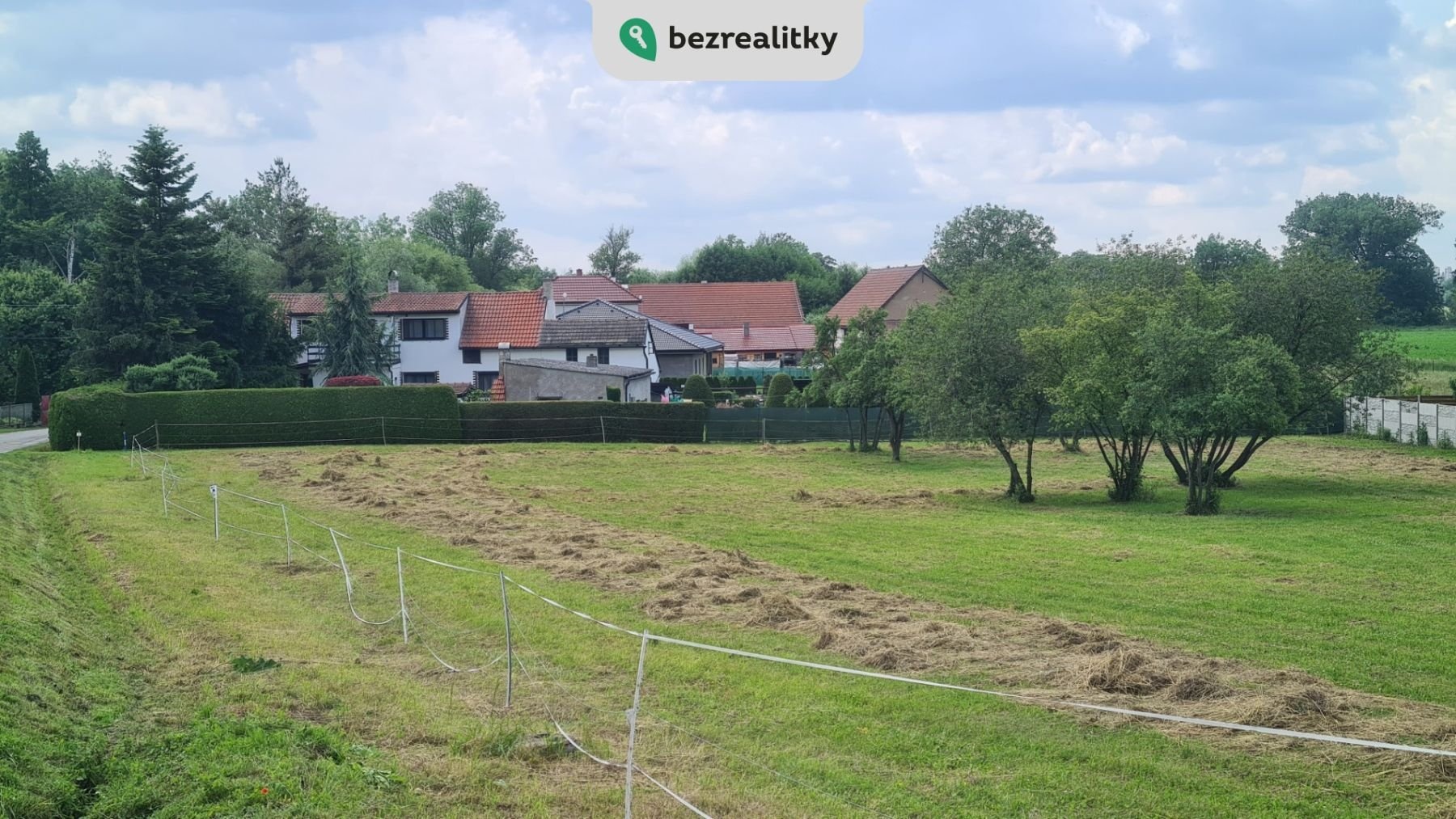 1745521609-ywwbyfkmbl-vinice6