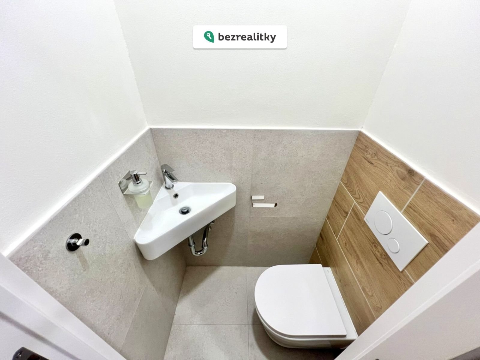 1772791336-qvtpbvkmvv-img-0683