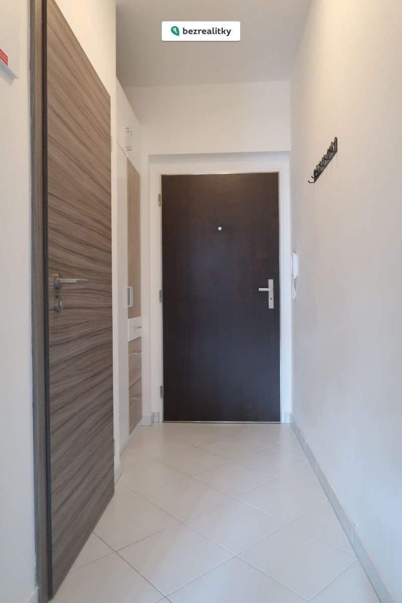 1763115959-lgfqbaihtf-img-5334