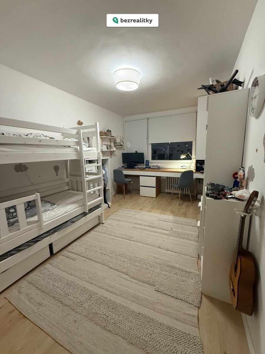 1769766449-wbkxbjcfvi-photo-5456469278140863451-y