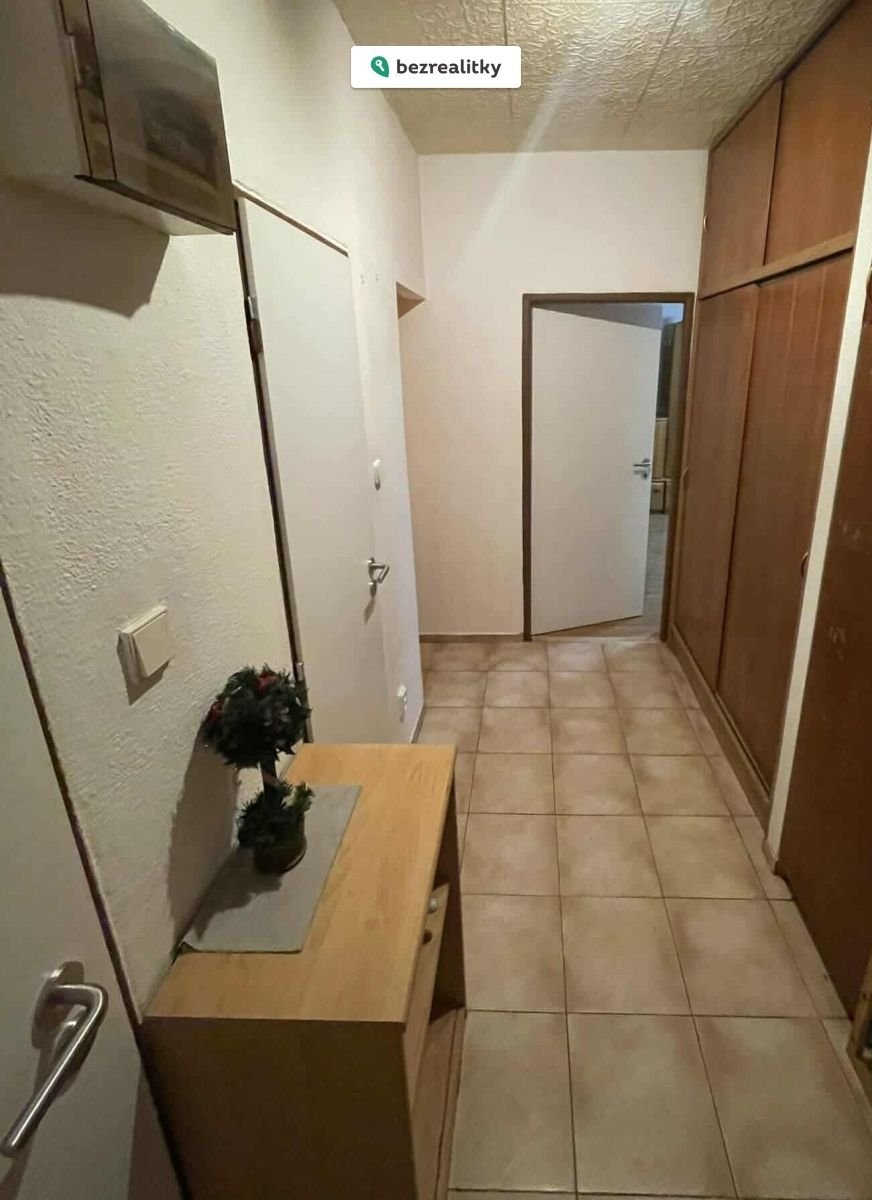 1764270261-jtmalrjsti-588623057-1304564681468468-3