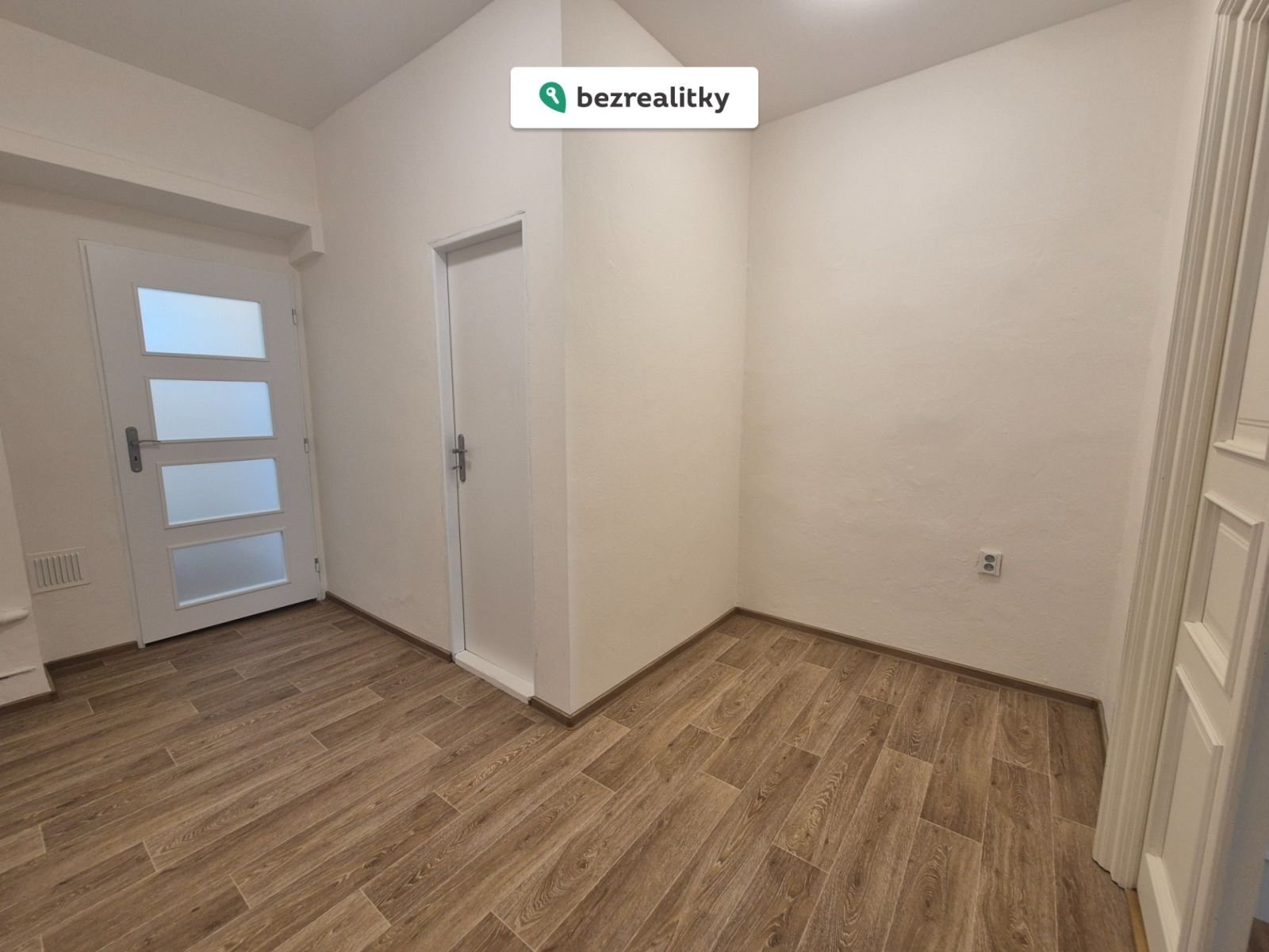 1762008380-ujhdfkknrp-20251101-115620-280-29