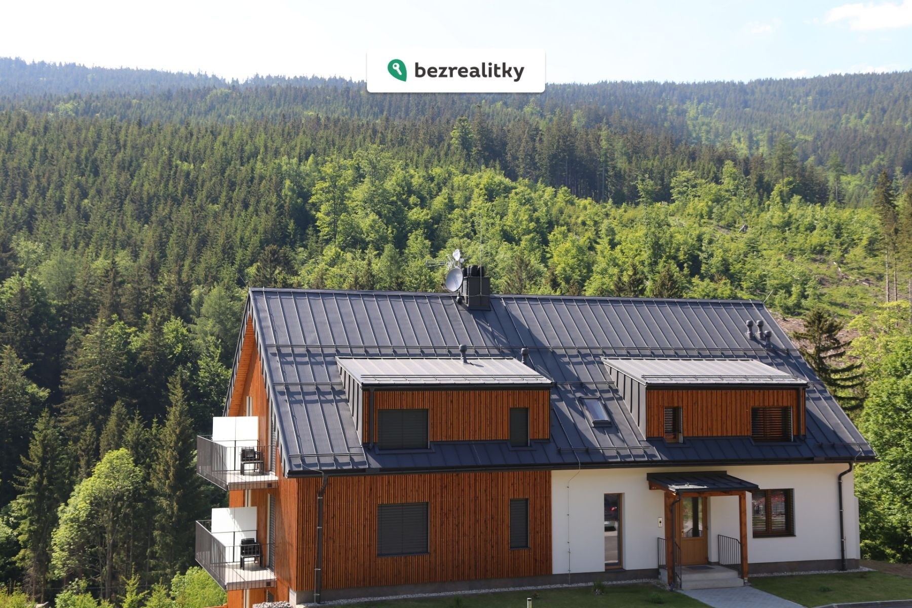 1762777117-xrkepbjzdf-img-8395