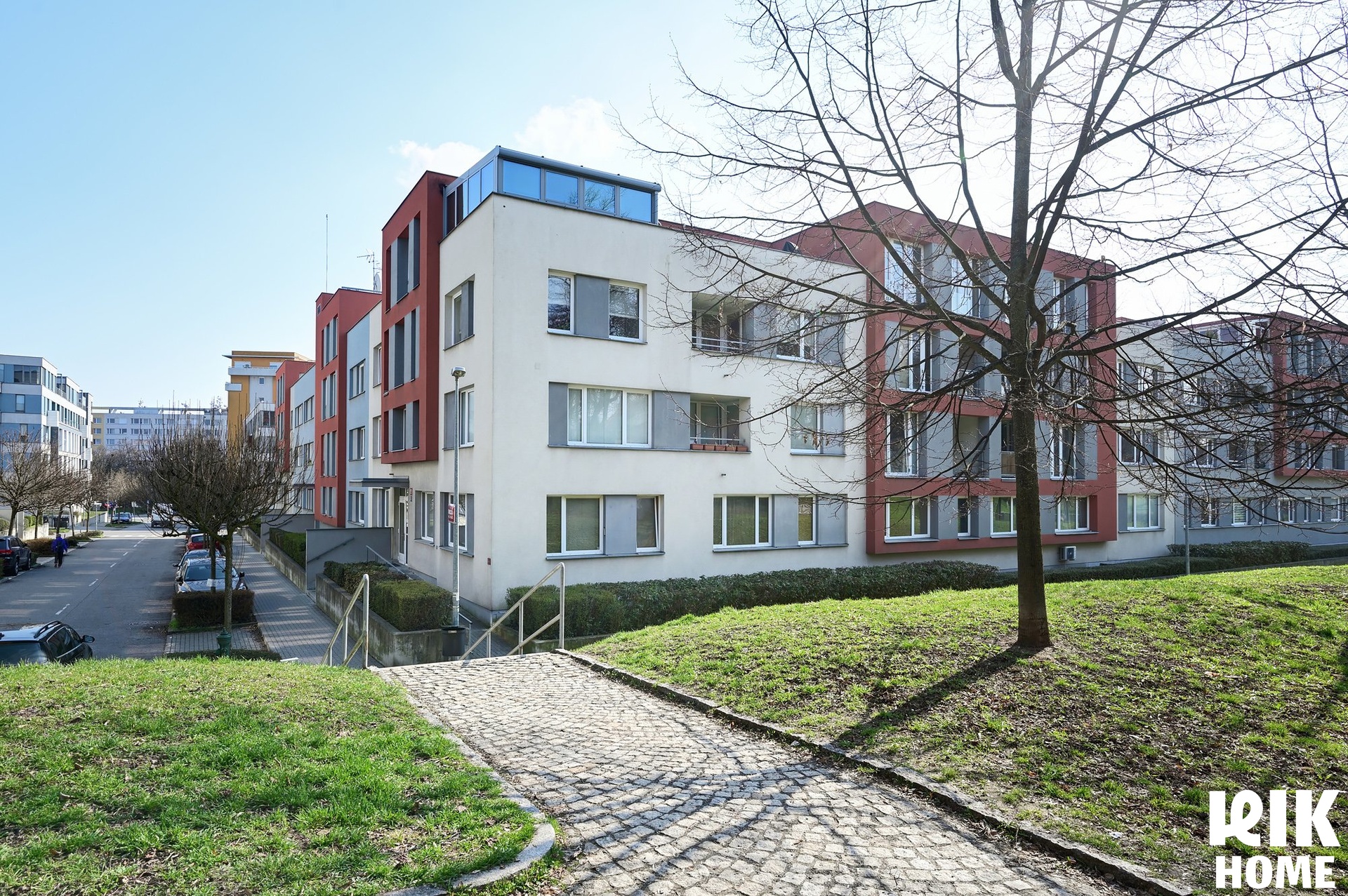 DSC_5999_00001And2more_Fusion-Natural