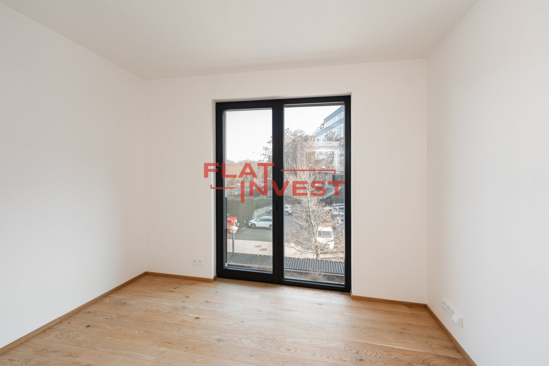 Pracovna/Dětský pokoj 1