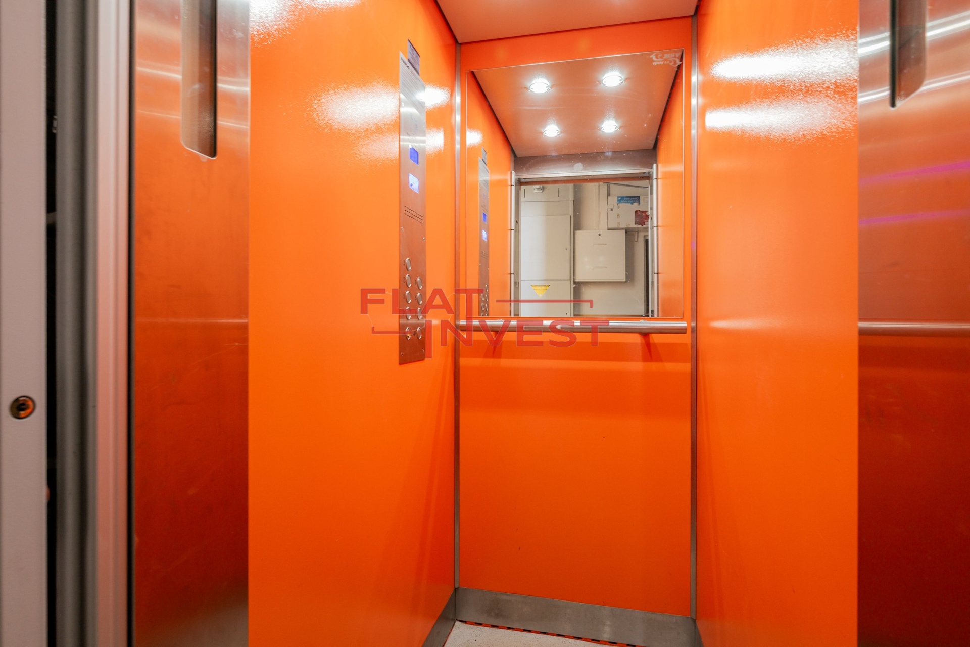 2026-02-24-14-27-55-CZ8_9562