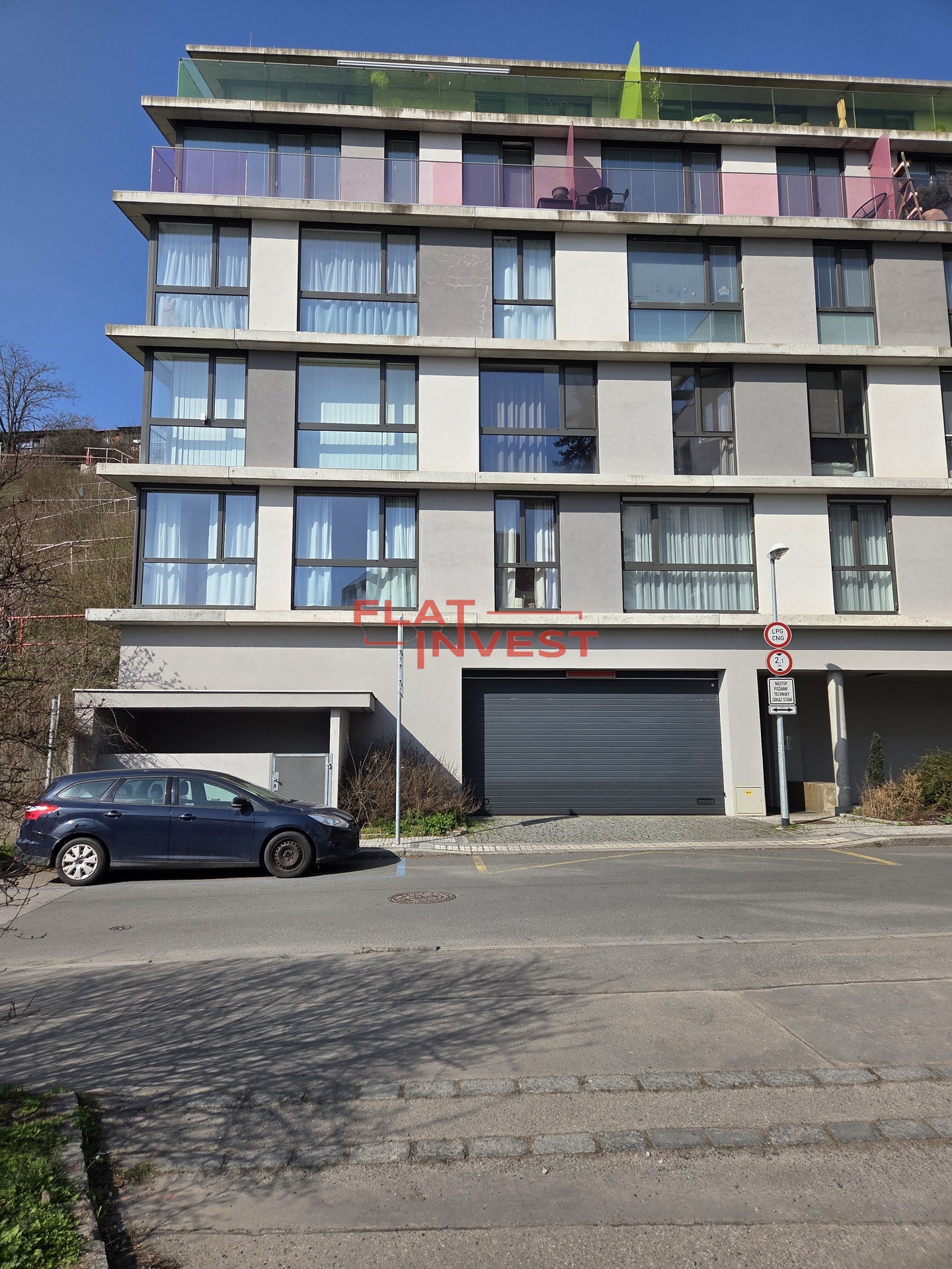 Pohled na bytový dům