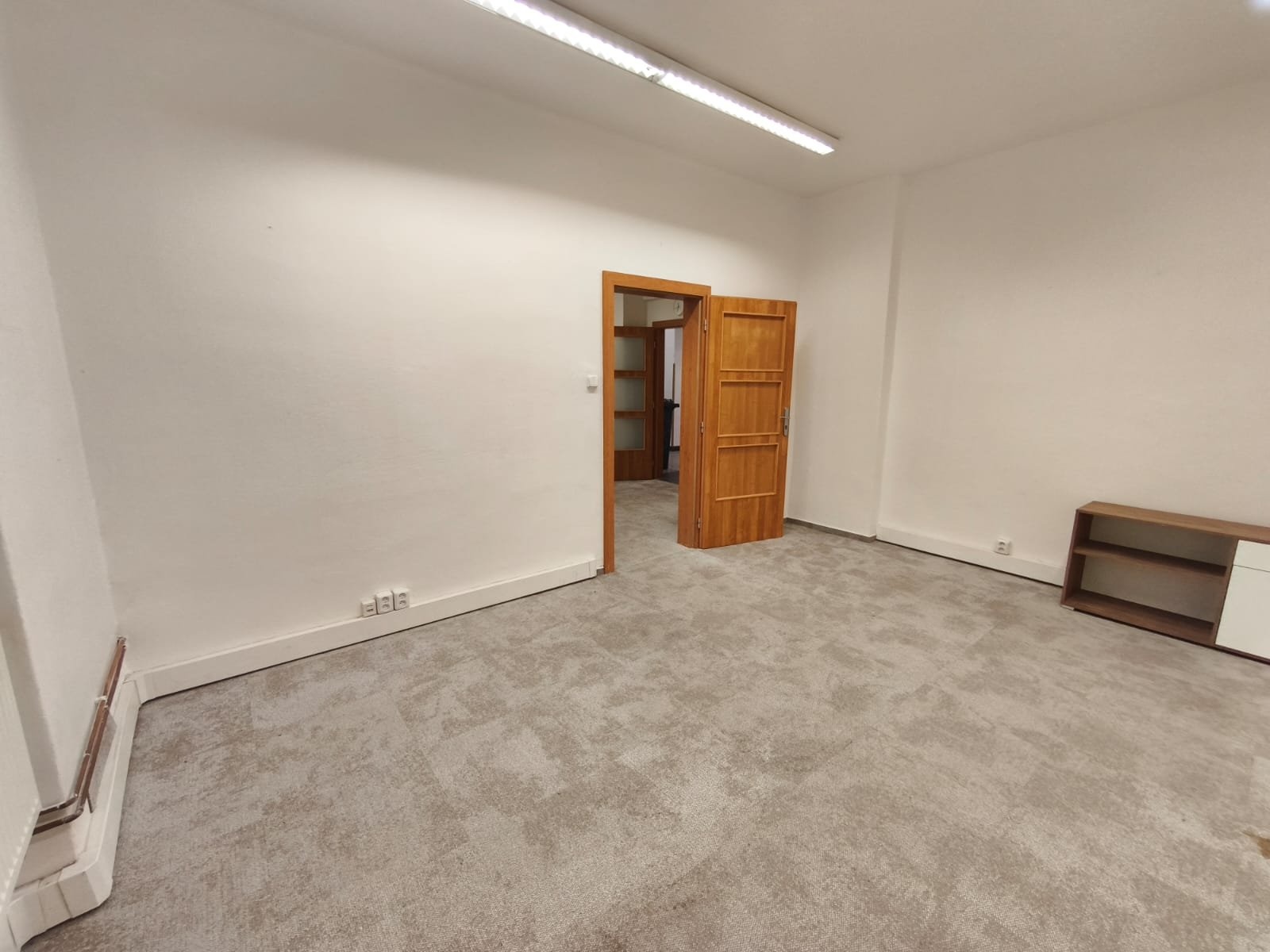 WhatsApp Image 2025-11-30 at 17.39.49