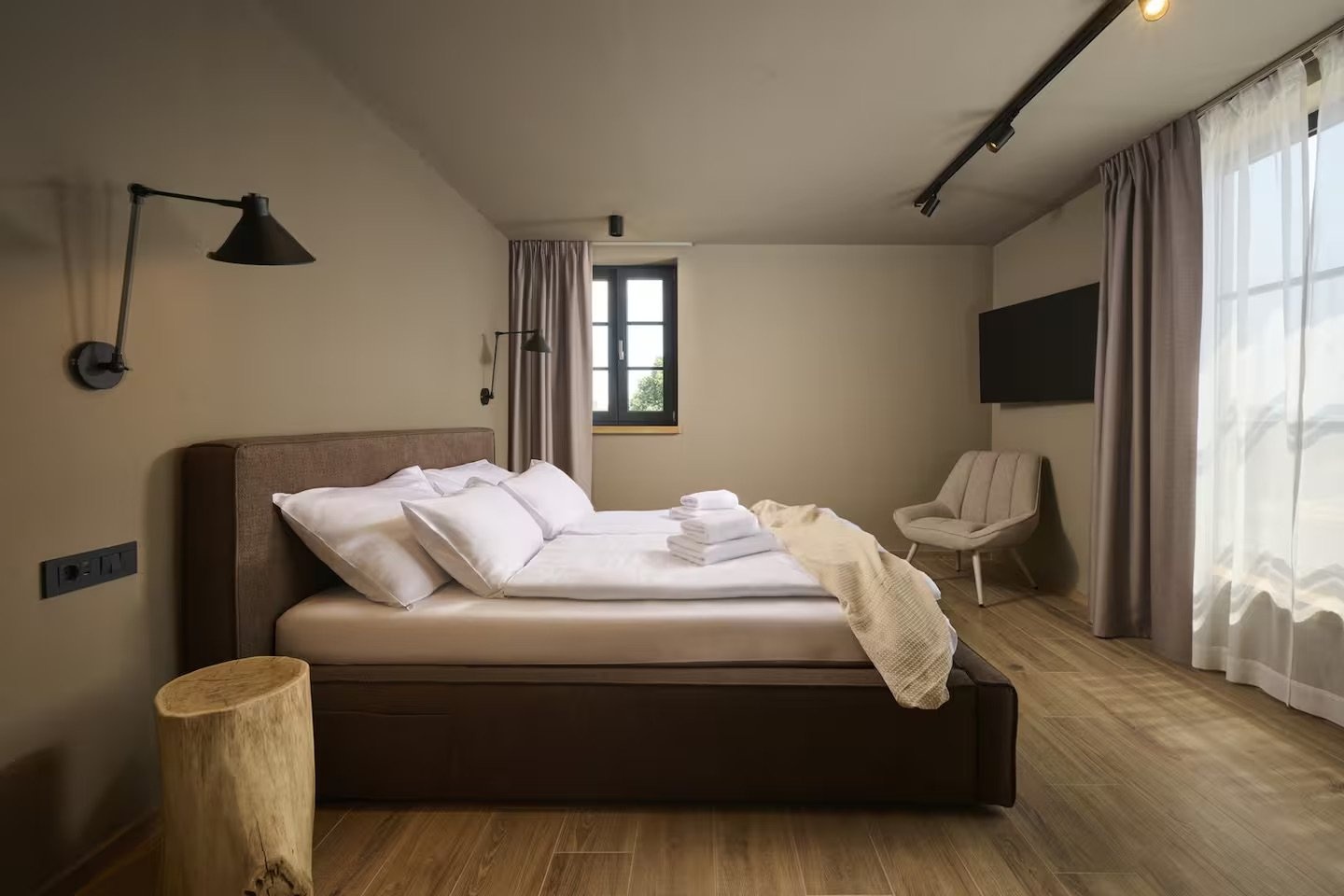 47f2aca9-8b16-4cf7-8dfa-385d784a5414