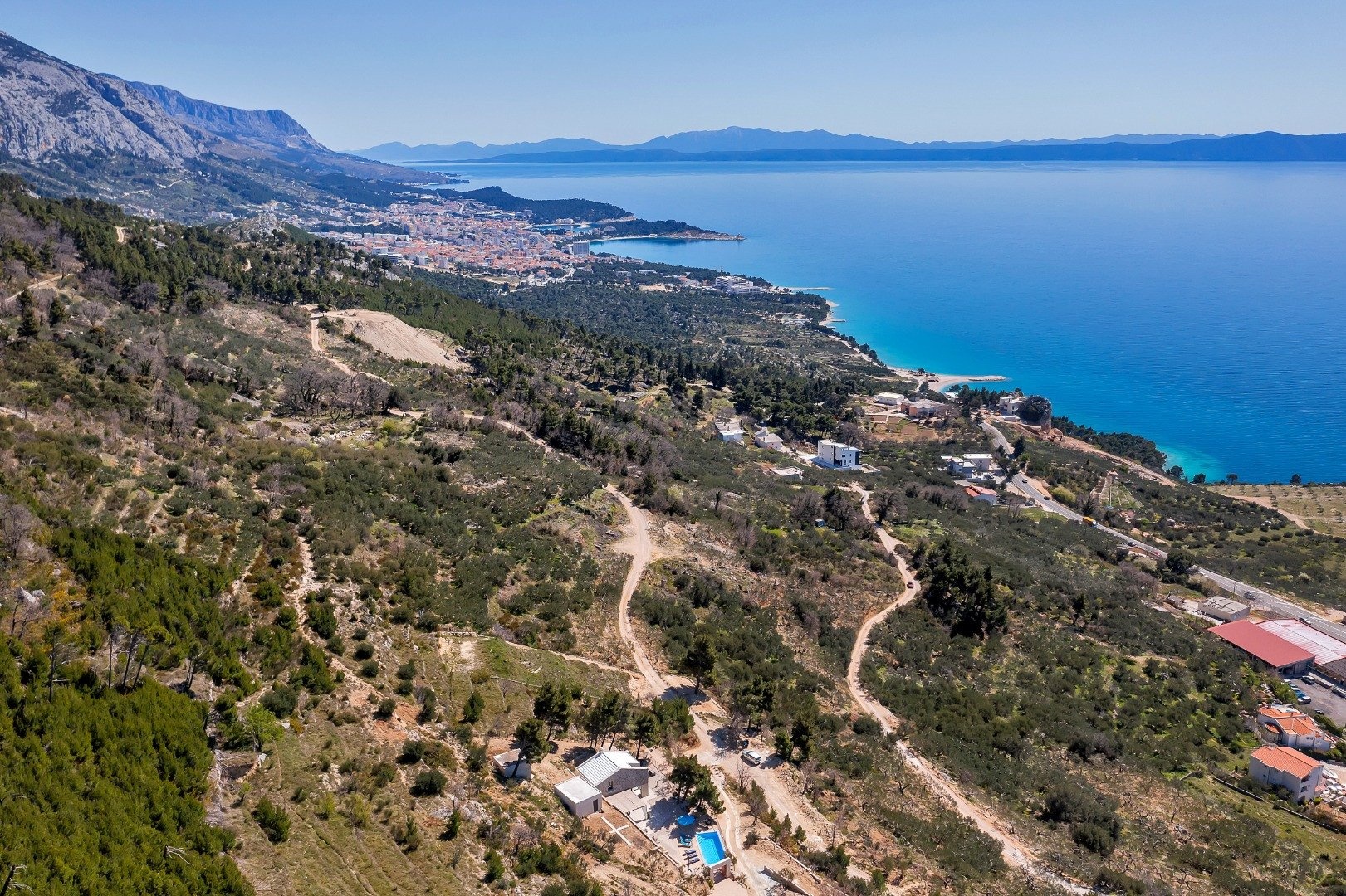 5cd207b7-ce5e-4772-847d-91f50ecbe7e4-1