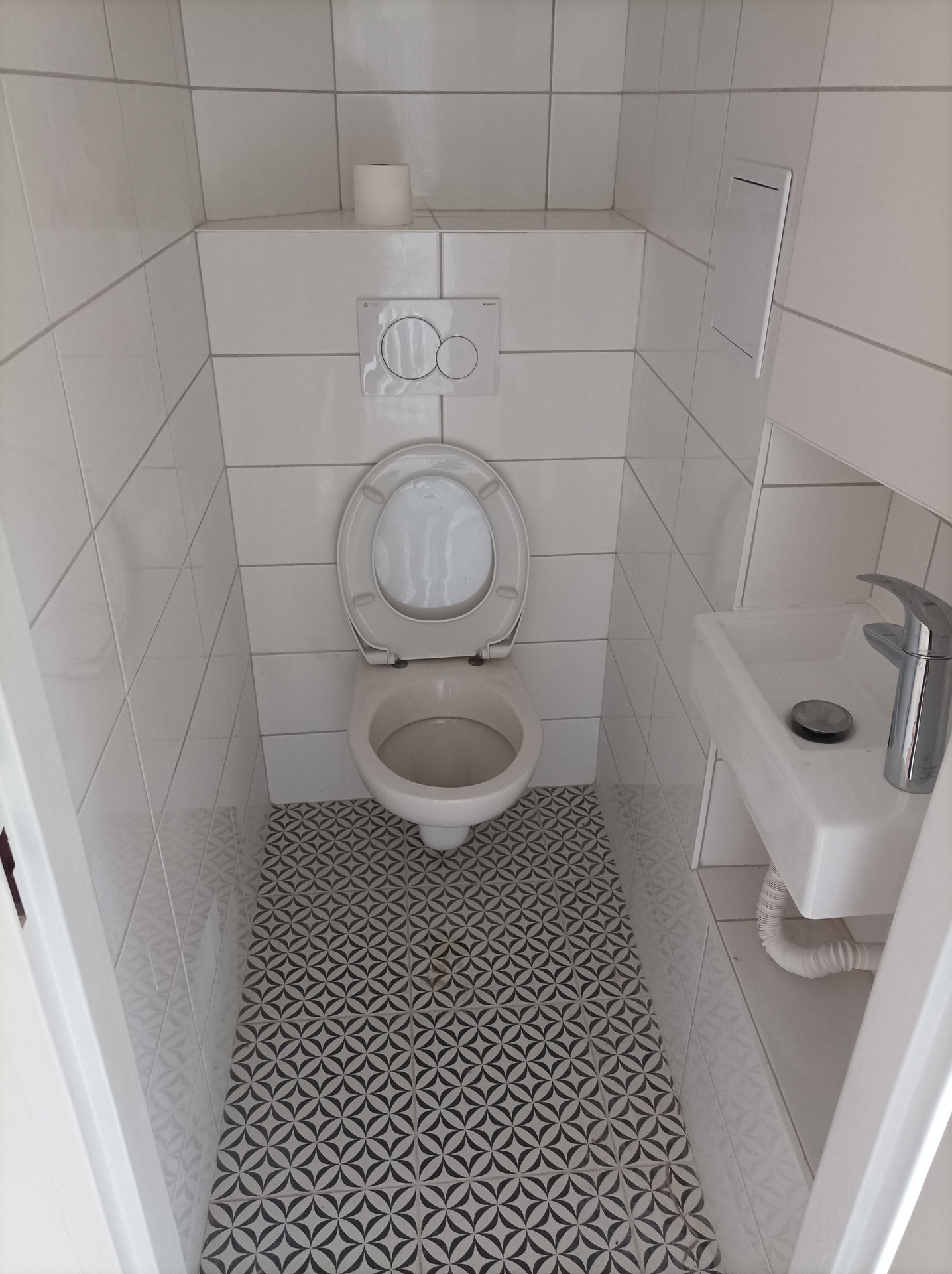 10 WC