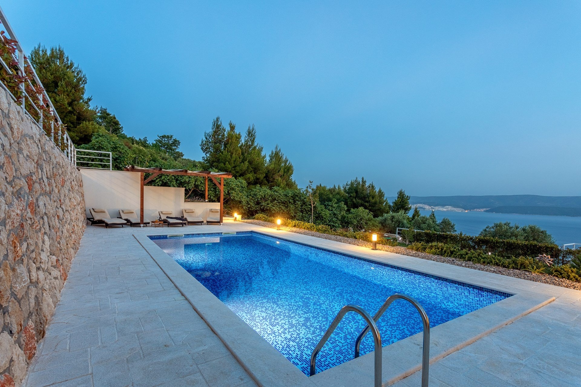 villa-exclusive-omis-luxury-croatia-retreats-65-16