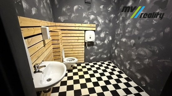 C920FBEA-2C76-4AC5-96D6-75CDE07FEE57_4_5005_c