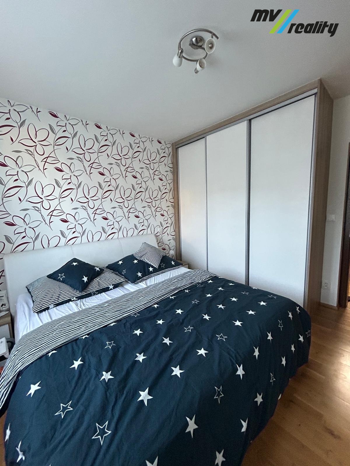 WhatsApp Image 2025-10-21 at 20.25.52